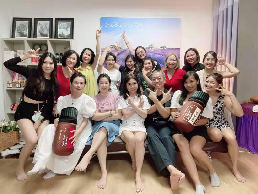 You are currently viewing A Big Thank You to the lovely Ladies in Malaysia and Singapore for sponsoring the bunk beds!